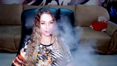 Snapshot of lovellymalina chatting on April 2026 01:46:01 PM private open online show from April 2026 01:46:01 PM