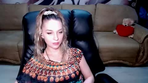 Snapshot of lovellymalina chatting on May 2026 03:28:01 PM private open online show from May 2026 03:28:01 PM