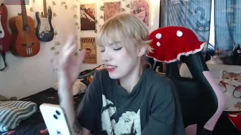 Cassie online show from May 2026 05:11:01 PM