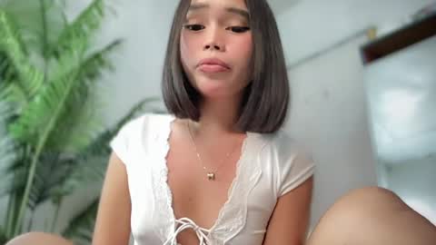 lovely_cittie18 online show from April 2026 07:33:02 AM