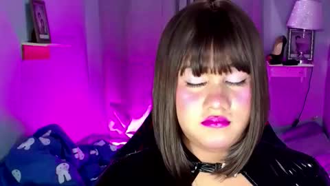 lovely_coleen online show from September 2025 04:56:02 PM