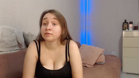 Lovely Hayley online show from January 2025 10:18:01 PM