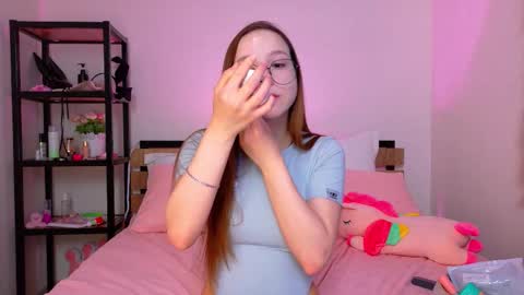 Lolly online show from October 2025 01:27:01 AM