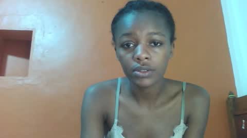 Lovely yvonne online show from October 2025 02:59:02 PM
