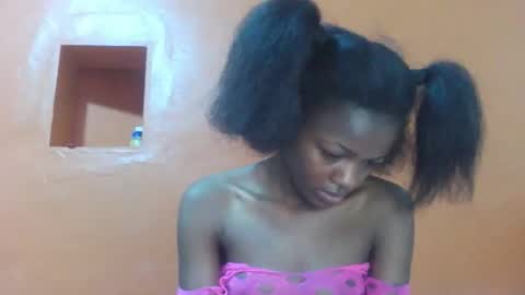 Lovely yvonne online show from October 2025 12:13:02 PM