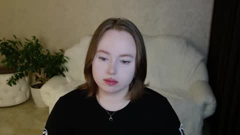 Snapshot of lovelybeatricee chatting on February 2026 11:12:02 PM Beatrice online show from February 2026 11:12:02 PM