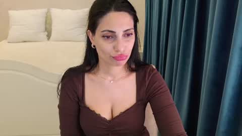 Snapshot of lovelybeatricee chatting on June 2026 07:00:02 PM Beatrice online show from June 2026 07:00:02 PM