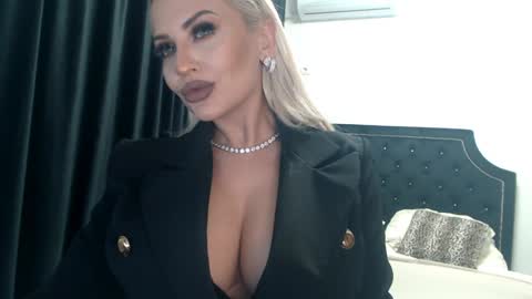 PrAllinXXXa online show from December 2024 11:30:01 PM