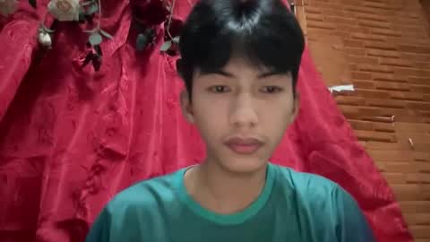 Snapshot of lovelyboy_jm chatting on May 2026 01:27:02 PM lovelyboy_jm online show from May 2026 01:27:02 PM