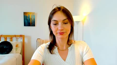 Snapshot of lovelyeemia chatting on December 2024 09:24:01 AM Mia online show from December 2024 09:24:01 AM