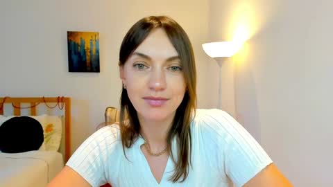 Snapshot of lovelyeemia chatting on December 2024 12:26:01 PM Mia online show from December 2024 12:26:01 PM