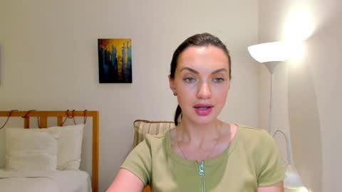 Snapshot of lovelyeemia chatting on January 2025 01:47:01 PM Mia online show from January 2025 01:47:01 PM
