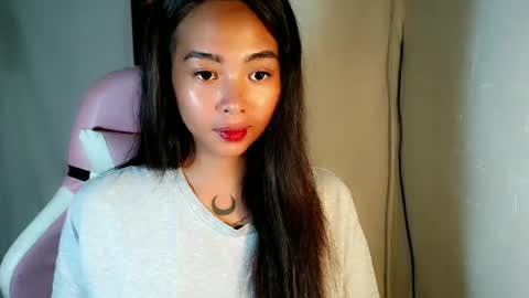 Snapshot of lovelykayleexx chatting on July 2026 06:51:01 AM ara online show from July 2026 06:51:01 AM