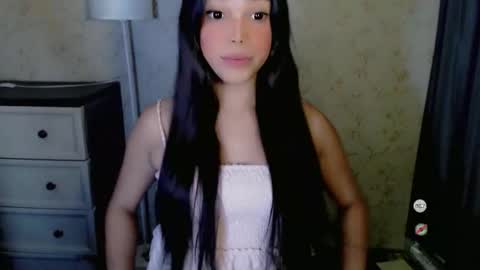 Snapshot of lovelylaiza chatting on June 2026 10:59:02 AM Cutie Laiza online show from June 2026 10:59:02 AM