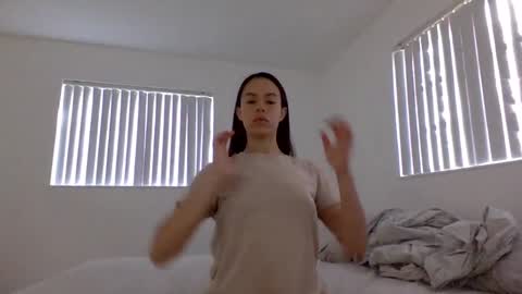 Snapshot of lovelylovelybrooke chatting on February 2025 09:11:02 PM lovelylovelybrooke online show from February 2025 09:11:02 PM