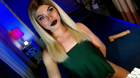 lovelymiss_shyna11 online show from September 2025 11:04:02 AM