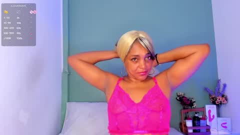 Nicky online show from February 2025 12:59:02 PM