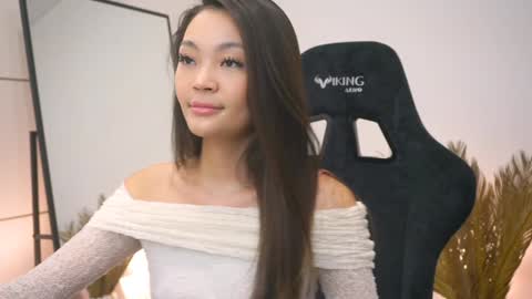 Snapshot of lovelynightt chatting on January 2025 11:26:02 AM kim online show from January 2025 11:26:02 AM