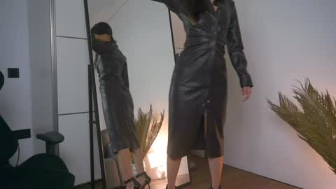 Snapshot of lovelynightt chatting on January 2025 07:10:02 PM kim online show from January 2025 07:10:02 PM