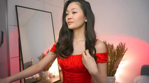 Snapshot of lovelynightt chatting on February 2025 01:33:01 PM kim online show from February 2025 01:33:01 PM