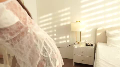 Snapshot of lovelynightt chatting on November 2025 10:29:01 AM kim online show from November 2025 10:29:01 AM