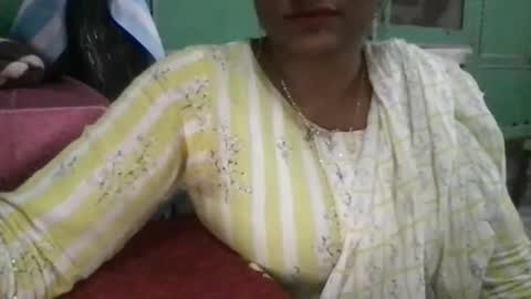 Snapshot of lovelyrose36 chatting on May 2026 08:44:02 AM lovelyrose36 online show from May 2026 08:44:02 AM