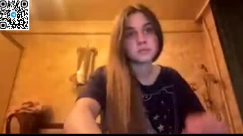 Snapshot of lovelysilk_63 chatting on May 2026 06:47:02 PM ELA online show from May 2026 06:47:02 PM