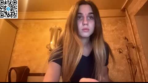 Snapshot of lovelysilk_63 chatting on May 2026 06:49:02 PM ELA online show from May 2026 06:49:02 PM
