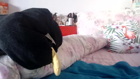 lovelywoman22 online show from March 2025 06:01:01 AM