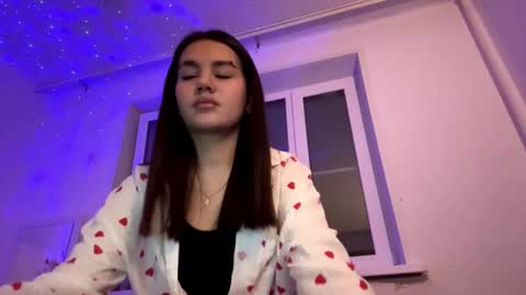 Kalie online show from November 2025 02:27:02 PM