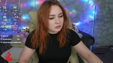 Snapshot of lovelyybell chatting on December 2024 04:11:01 AM B E L L online show from December 2024 04:11:01 AM