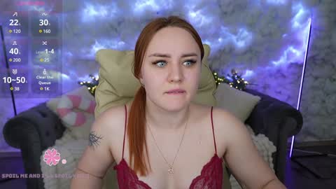 Snapshot of lovelyybell chatting on January 2025 12:53:01 PM B E L L online show from January 2025 12:53:01 PM