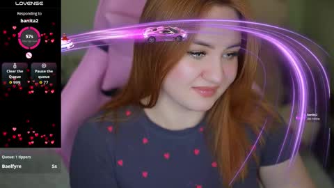 Snapshot of lovelyybell chatting on October 2025 05:21:02 AM B E L L online show from October 2025 05:21:02 AM