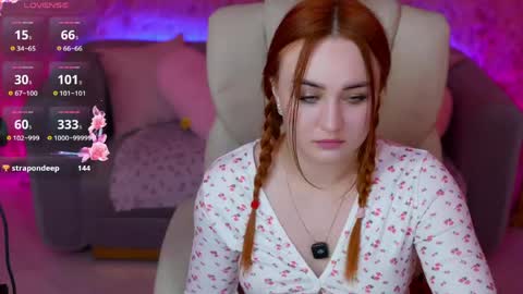 Snapshot of lovelyybell chatting on May 2026 06:21:03 AM B E L L online show from May 2026 06:21:03 AM