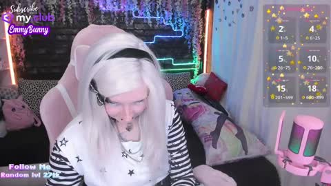 Snapshot of lover_emmy chatting on January 2025 03:43:01 PM Emmy online show from January 2025 03:43:01 PM