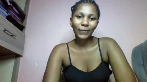 lovergal257 online show from April 2026 05:32:02 PM
