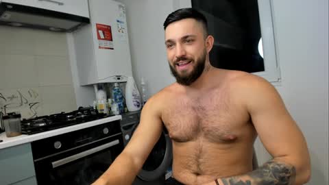 Snapshot of lovermike_ chatting on December 2024 10:32:01 PM Mike online show from December 2024 10:32:01 PM