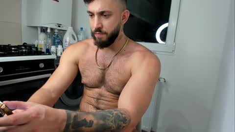 Snapshot of lovermike_ chatting on December 2024 09:41:01 PM Mike online show from December 2024 09:41:01 PM