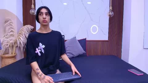 Snapshot of loversinfire chatting on June 2026 02:01:01 AM sofia and bryan online show from June 2026 02:01:01 AM