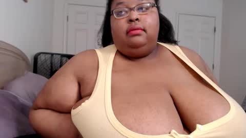 Alyson online show from February 2026 01:01:02 AM