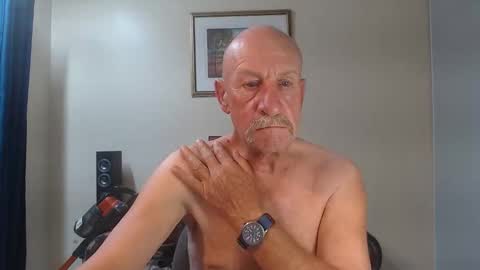 Lovesblackazz online show from December 2025 11:37:01 AM