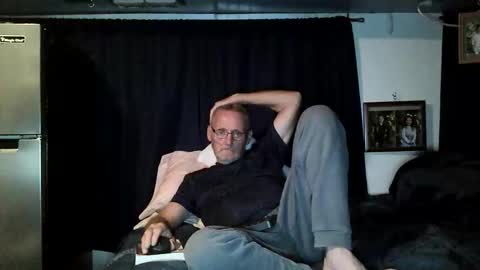 just here to have fun and cum online show from September 2025 12:36:02 AM