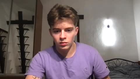 Snapshot of lovet1me chatting on March 2025 10:24:01 PM luv online show from March 2025 10:24:01 PM