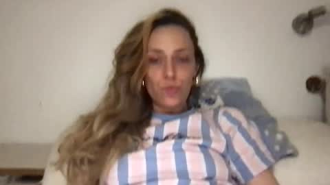 lovewithus97 online show from April 2026 12:46:02 AM