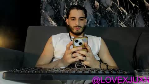 lovexjuxn77 online show from March 2026 09:47:02 PM