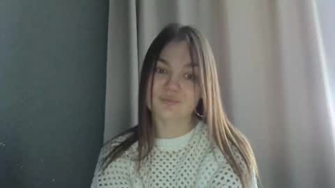 Snapshot of loviesimone chatting on February 2026 11:37:02 AM loviesimone online show from February 2026 11:37:02 AM