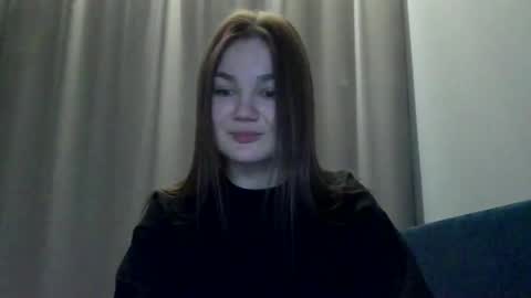 loviesimone online show from March 2026 05:39:01 PM