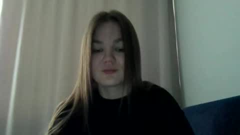 loviesimone online show from April 2026 09:21:02 AM
