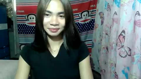 Snapshot of loving_rhean chatting on June 2026 01:21:02 AM loving_rhean online show from June 2026 01:21:02 AM