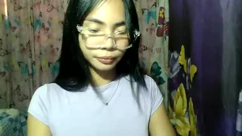 Snapshot of loving_rhean chatting on July 2026 12:45:02 AM loving_rhean online show from July 2026 12:45:02 AM